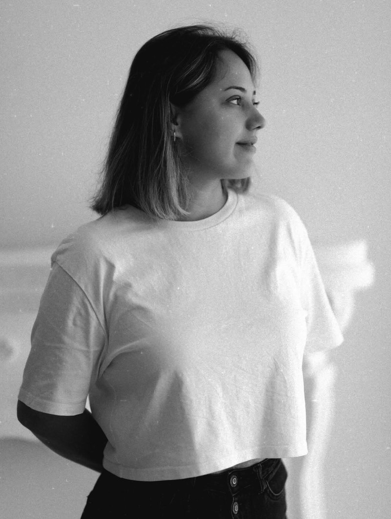 Tuğçe Aydın — Nil's Baby Studio Ordu kurucusu, sertifikalı bebek fotoğrafçısı